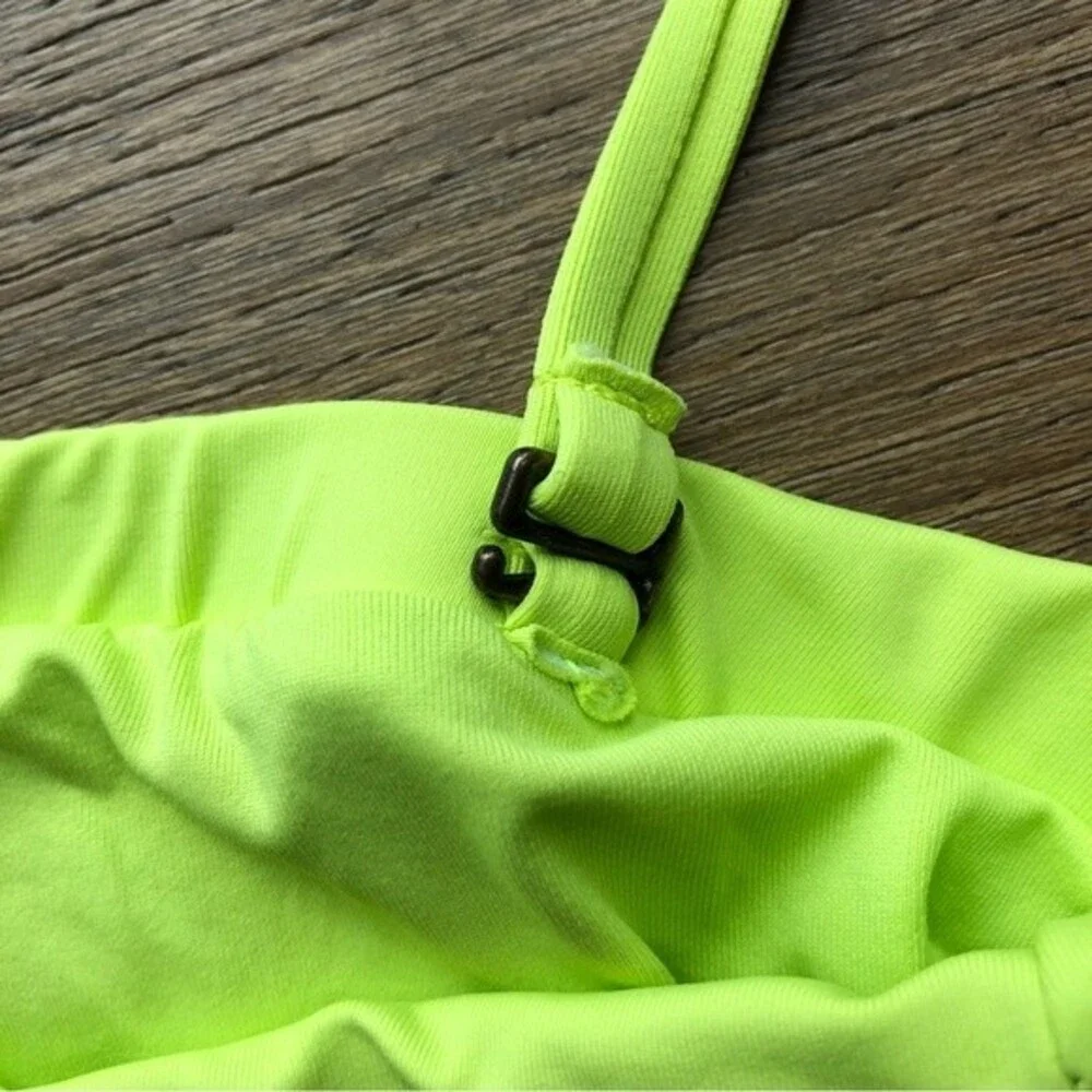 Andie Swim Top Womens Medium Lime Green The Aruba Bandeau Convertible NWT